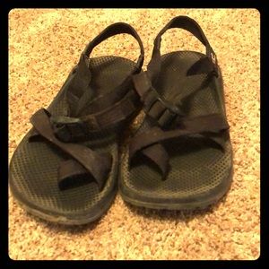 Black Chacos M7